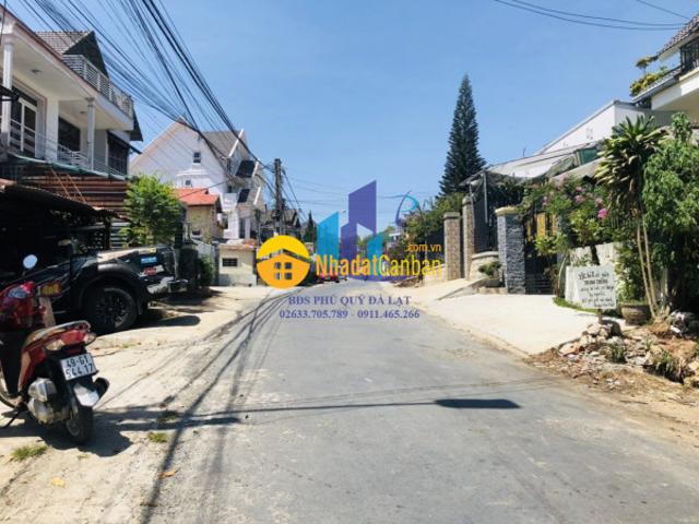 Nhà mặt phố bán
