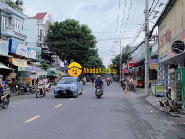 Nhà mặt phố bán
