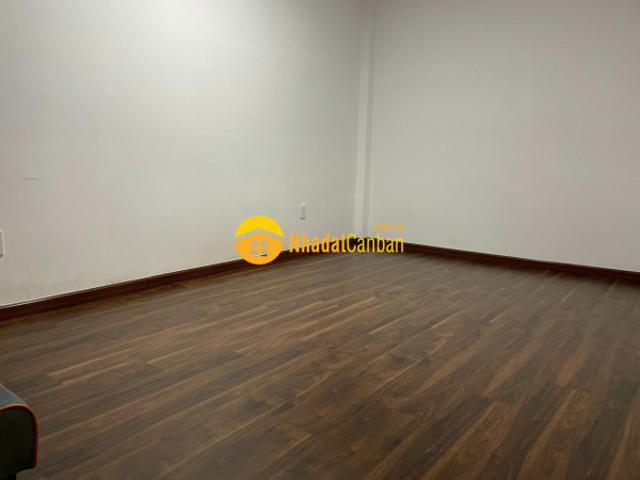 Nhà mặt phố bán