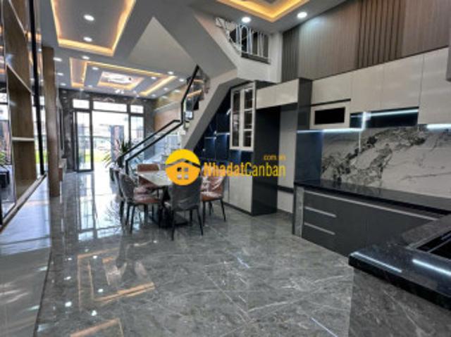 Nhà bán tại Hồ Chí Minh