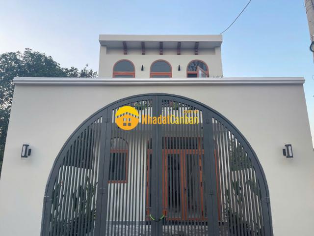 Nhà mặt phố bán