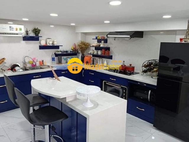 Nhà mặt phố bán