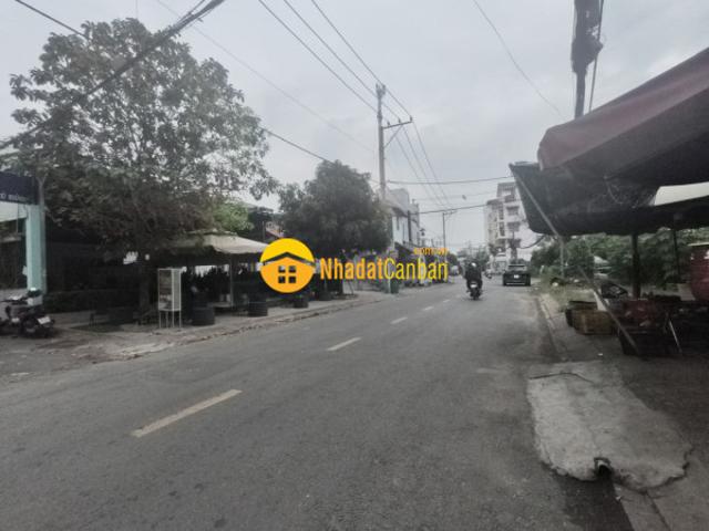 Nhà mặt phố bán