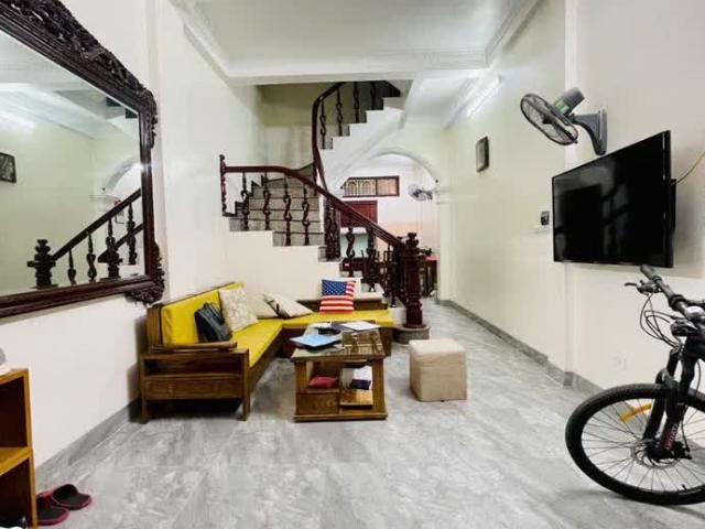 Nhà bán tại Hoàn Kiếm, Hà Nội