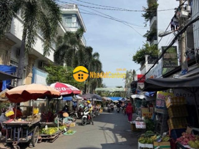 Nhà mặt phố bán