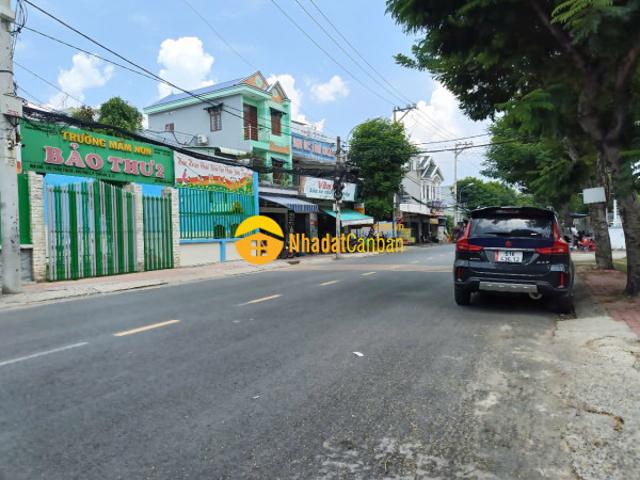 Nhà mặt phố bán