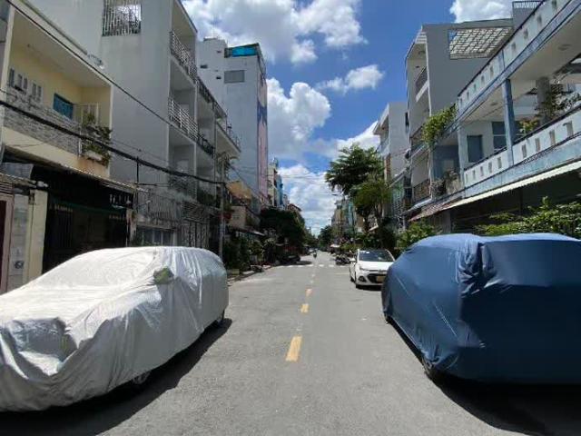 Nhà bán tại Khuôn viên UBND Thành phố Hồ Chí Minh, Thành phố Hồ Chí Minh