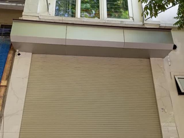 Nhà mặt phố bán tại Hoàn Kiếm, Hà Nội