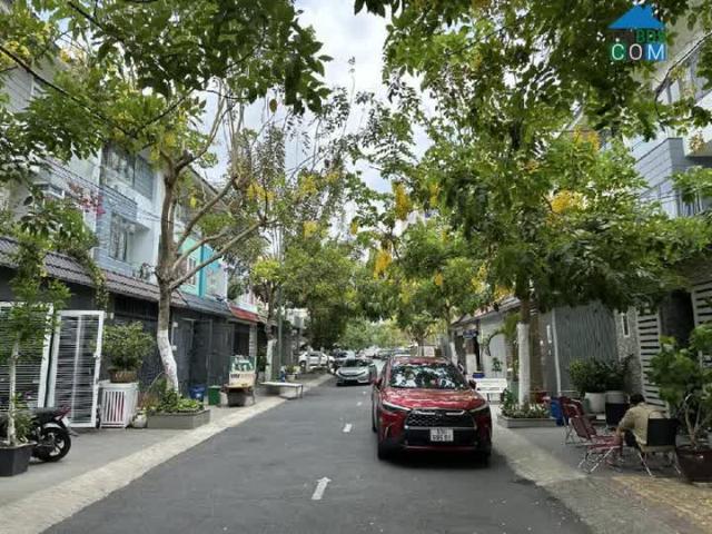 Nhà bán tại Khuôn viên UBND Thành phố Hồ Chí Minh, Thành phố Hồ Chí Minh