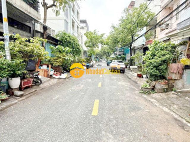 Nhà mặt phố bán