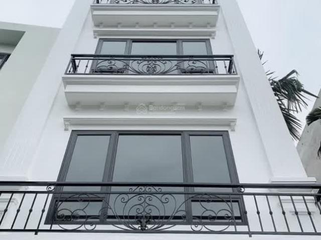 Nhà bán tại Hoàn Kiếm, Hà Nội
