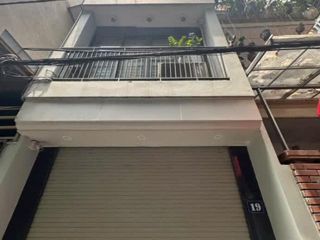 Nhà bán tại Hoàn Kiếm, Hà Nội