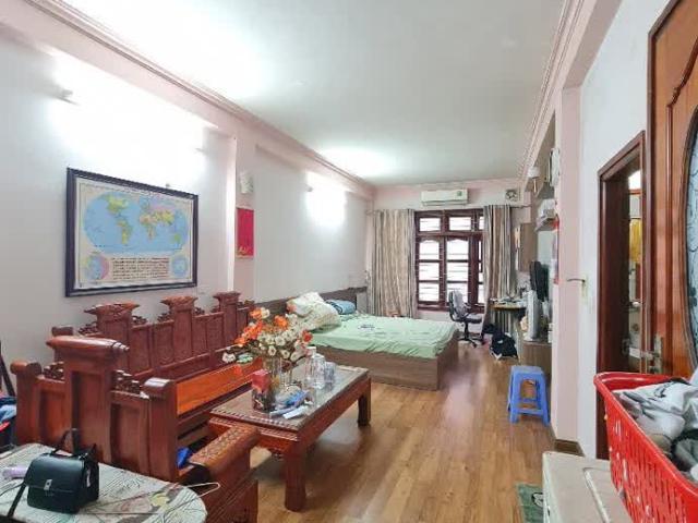 Nhà bán tại Hoàn Kiếm, Hà Nội