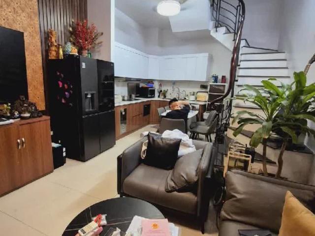 Nhà bán tại Hoàn Kiếm, Hà Nội