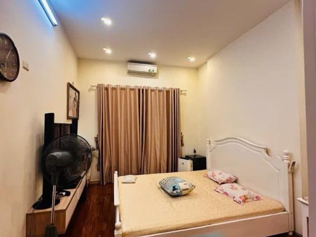 Nhà bán tại Hoàn Kiếm, Hà Nội