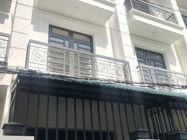 Nhà mặt phố bán