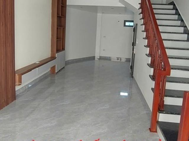 Nhà mặt phố bán