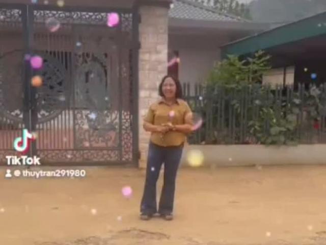 Nhà mặt phố bán