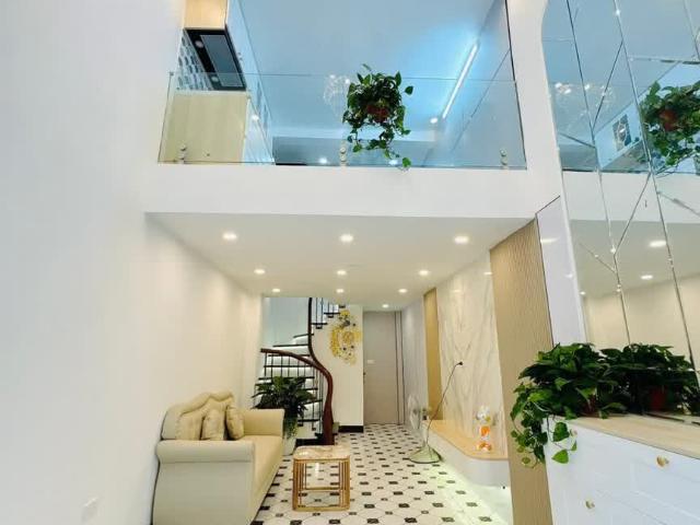 Nhà bán tại Hoàn Kiếm, Hà Nội