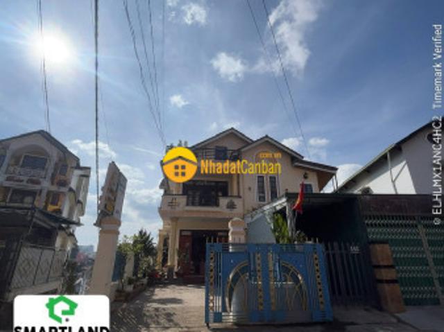 Nhà mặt phố bán