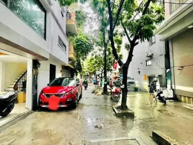 Nhà bán tại Hoàn Kiếm, Hà Nội