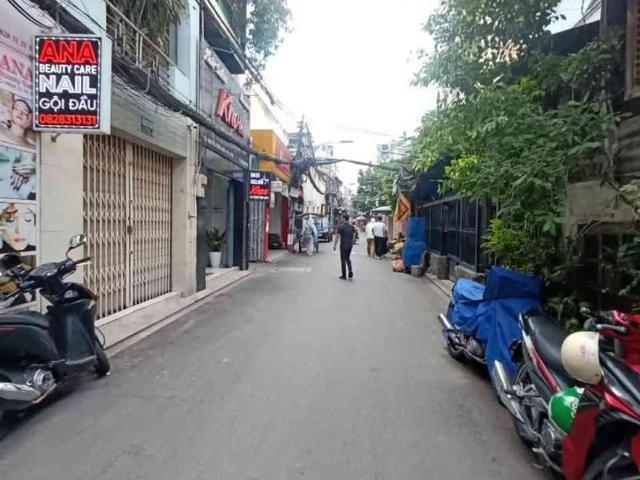 Nhà bán tại Khuôn viên UBND Thành phố Hồ Chí Minh, Thành phố Hồ Chí Minh