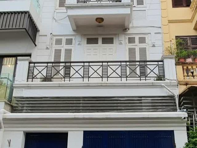 Nhà mặt phố cho thuê tại Hoàn Kiếm, Hà Nội