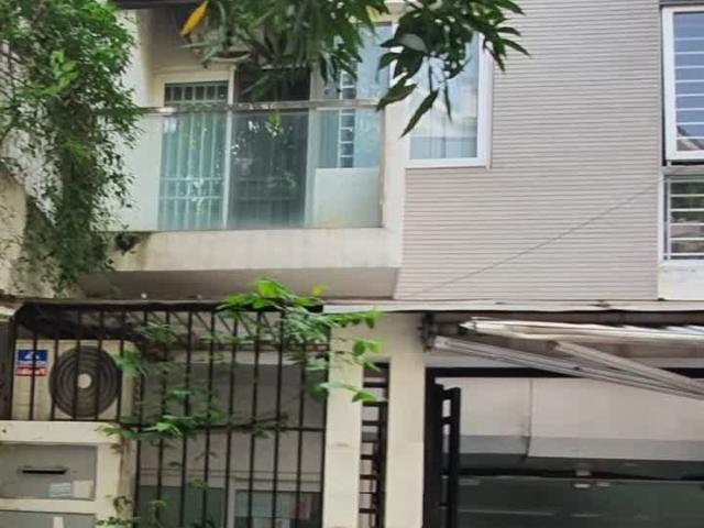 Nhà mặt phố cho thuê tại Hoàn Kiếm, Hà Nội