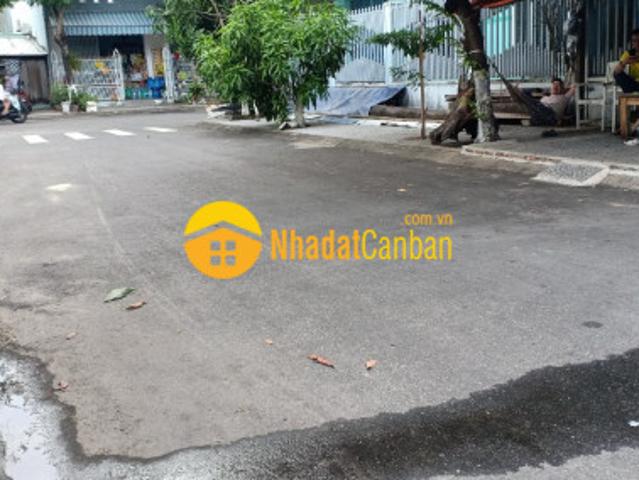Nhà mặt phố bán