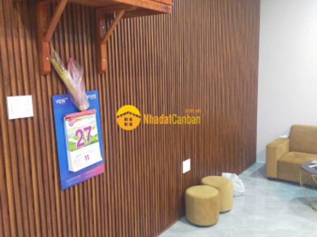 Nhà mặt phố bán