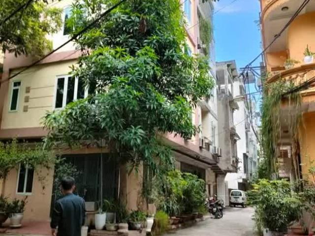 Nhà mặt phố bán tại Hoàn Kiếm, Hà Nội