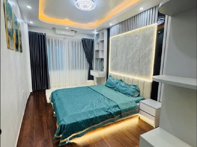 Nhà bán tại Hoàn Kiếm, Hà Nội
