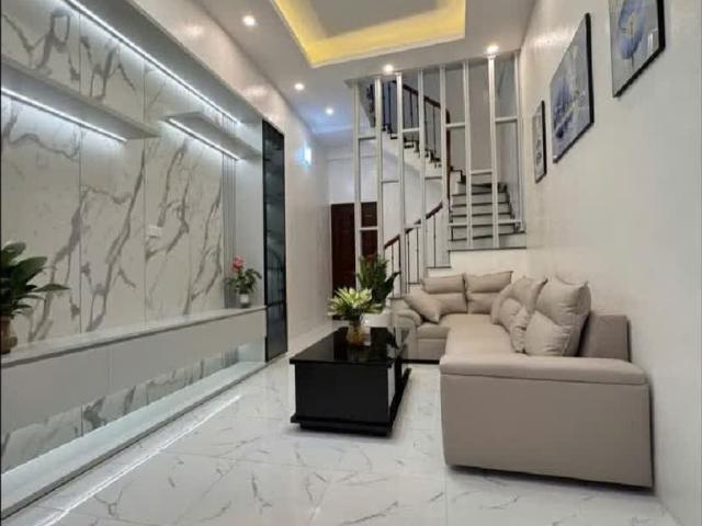 Nhà bán tại Hoàn Kiếm, Hà Nội