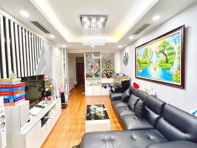 Nhà bán tại Hoàn Kiếm, Hà Nội