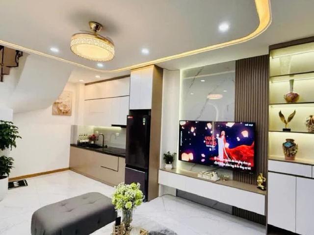 Nhà bán tại Hoàn Kiếm, Hà Nội