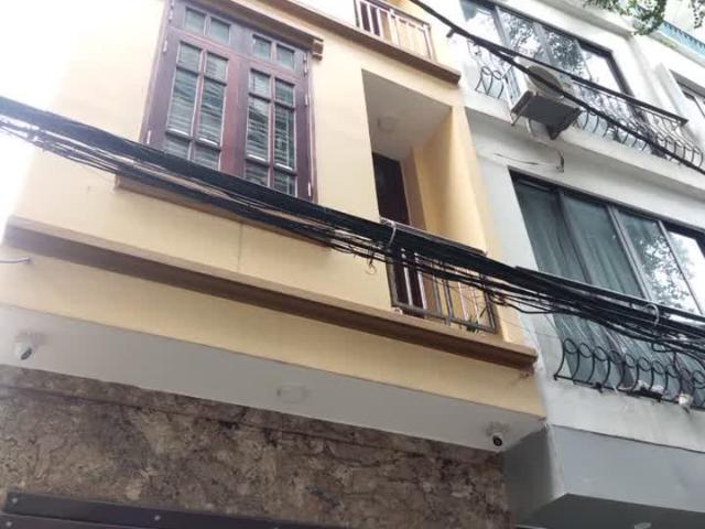 Nhà mặt phố bán tại Hoàn Kiếm, Hà Nội