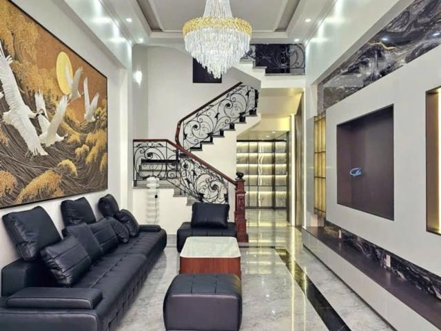 Nhà mặt phố bán