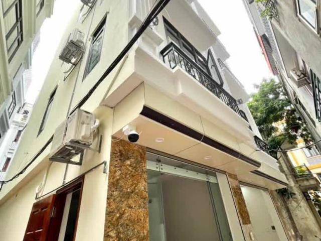Nhà bán tại Hoàn Kiếm, Hà Nội