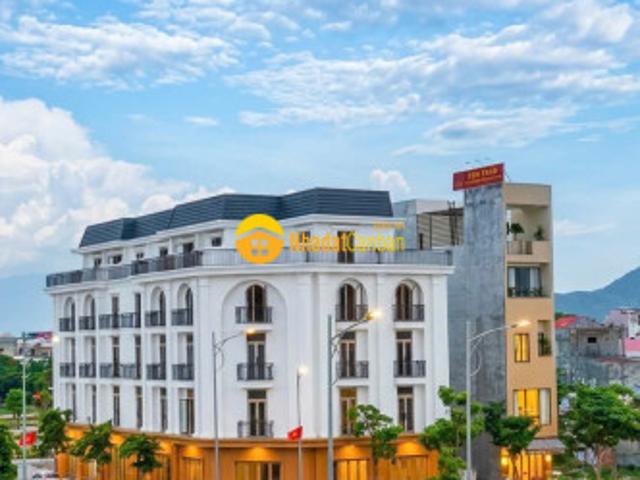 Nhà mặt phố bán