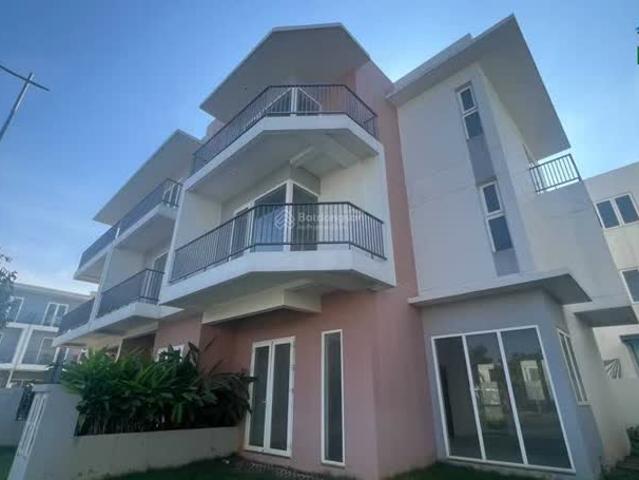 Biệt Thự bán tại Thủ Đức, Hồ Chí Minh
