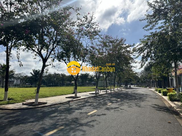 Nhà bán