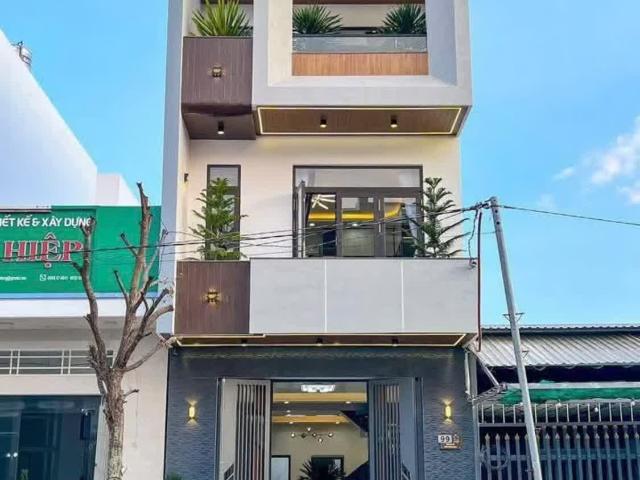 Nhà mặt phố bán tại Khuôn viên UBND Thành phố Hồ Chí Minh, Thành phố Hồ Chí Minh