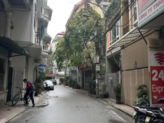 Nhà bán tại Hoàn Kiếm, Hà Nội
