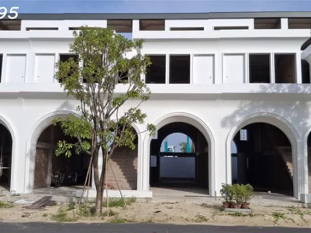 Nhà mặt phố bán tại Gia Lai