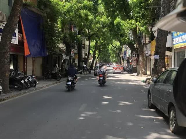Nhà mặt phố bán tại Hoàn Kiếm, Hà Nội