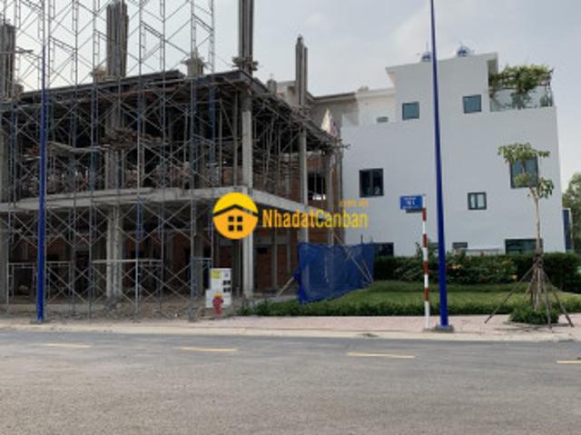 Nhà mặt phố bán
