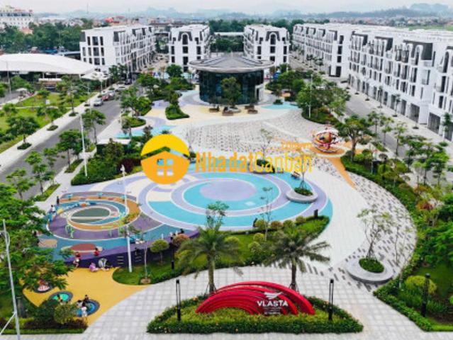 Nhà mặt phố bán