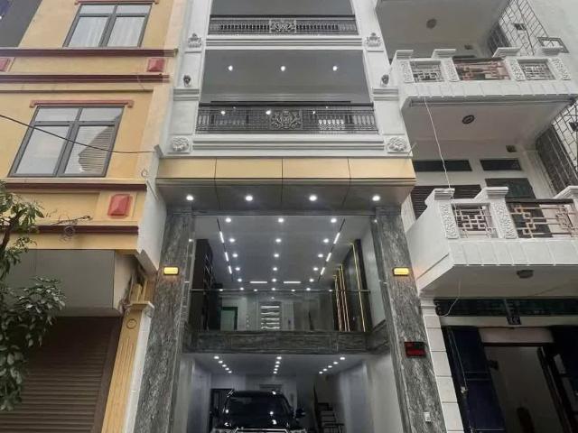 Nhà mặt phố bán tại Hoàn Kiếm, Hà Nội