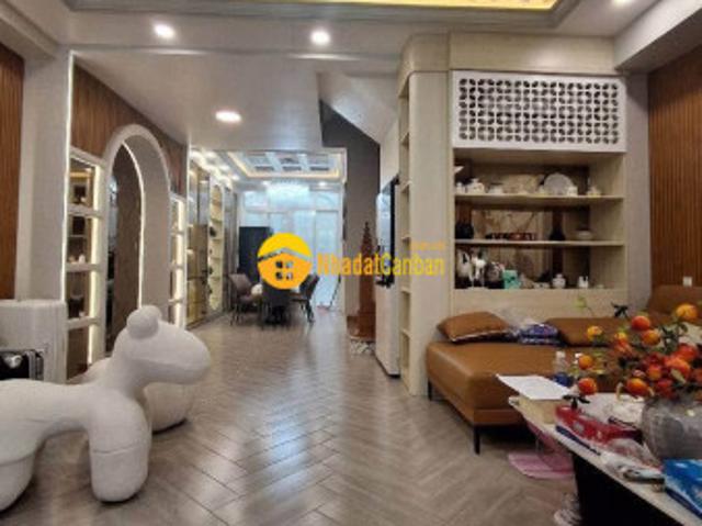 Nhà mặt phố bán