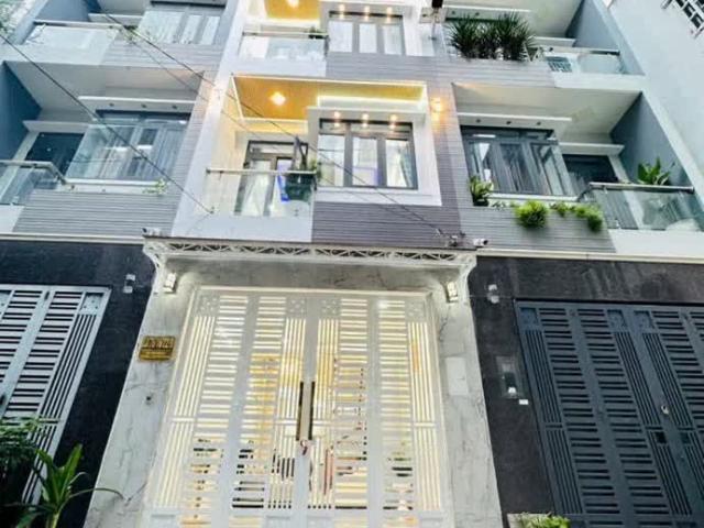 Nhà bán tại Khuôn viên UBND Thành phố Hồ Chí Minh, Thành phố Hồ Chí Minh